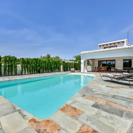 Villa Guzman - La Rocalla