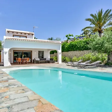 Guzman - La Rocalla Villa Moraira