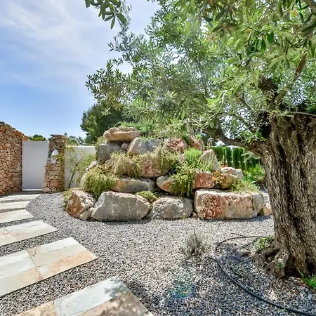 Villa Guzman - La Rocalla *