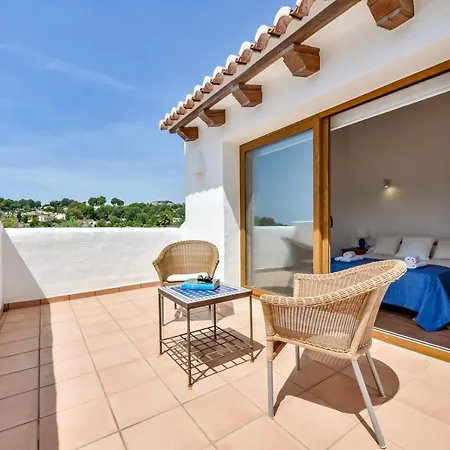 Guzman - La Rocalla Villa Moraira