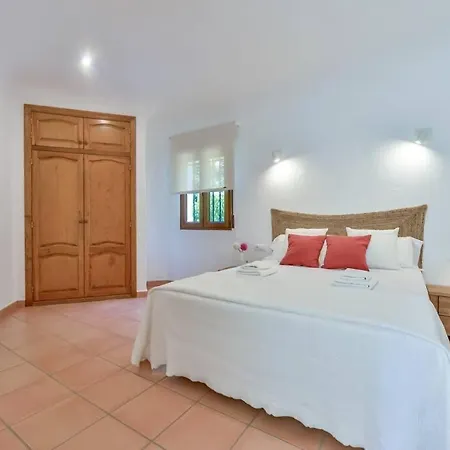 Villa Guzman - La Rocalla Moraira